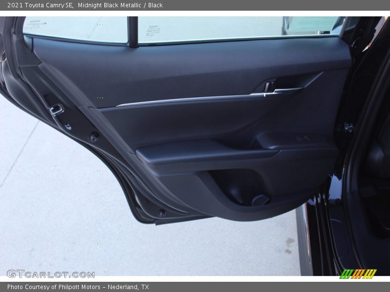 Midnight Black Metallic / Black 2021 Toyota Camry SE