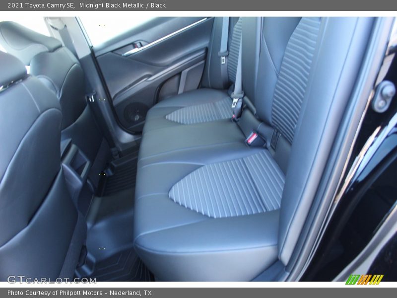 Midnight Black Metallic / Black 2021 Toyota Camry SE