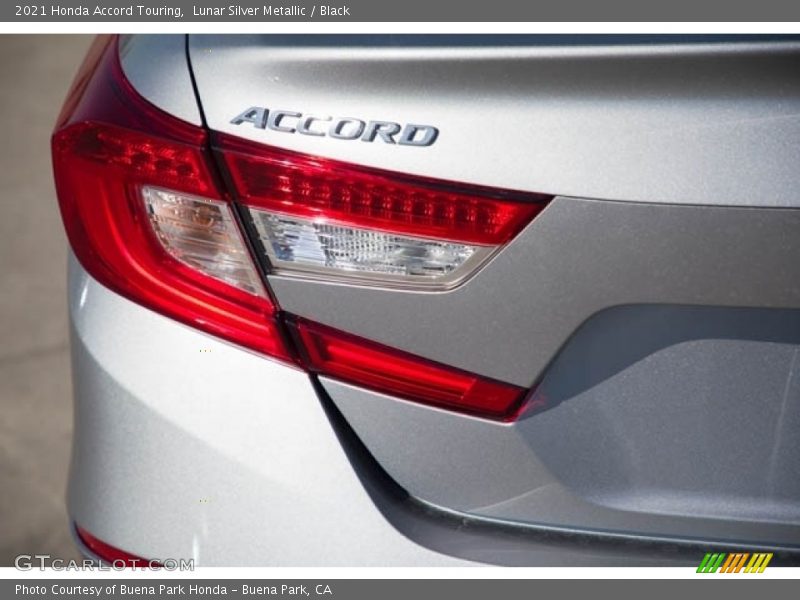 Lunar Silver Metallic / Black 2021 Honda Accord Touring