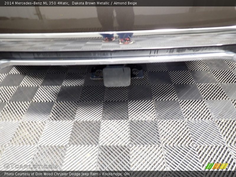 Dakota Brown Metallic / Almond Beige 2014 Mercedes-Benz ML 350 4Matic