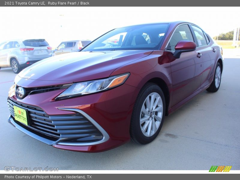 Ruby Flare Pearl / Black 2021 Toyota Camry LE