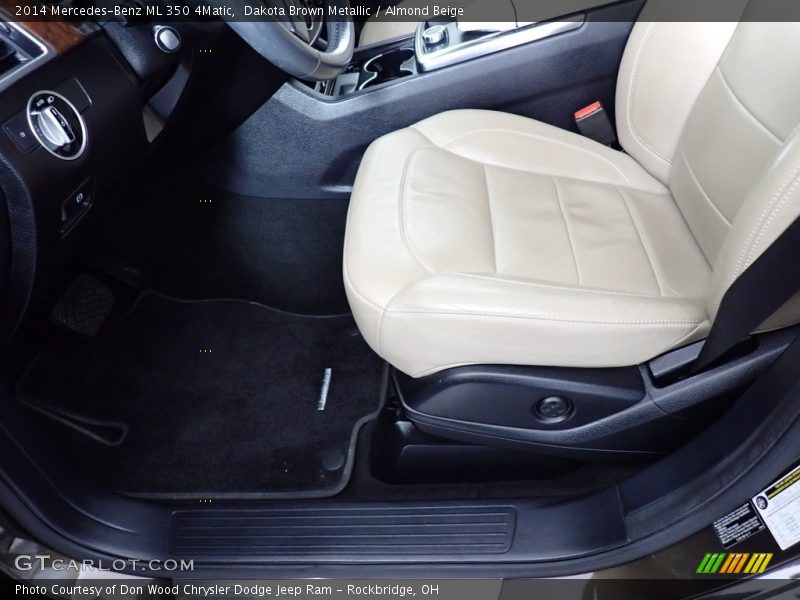 Dakota Brown Metallic / Almond Beige 2014 Mercedes-Benz ML 350 4Matic