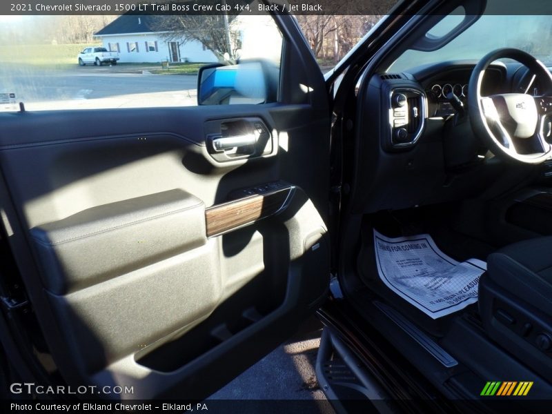 Black / Jet Black 2021 Chevrolet Silverado 1500 LT Trail Boss Crew Cab 4x4