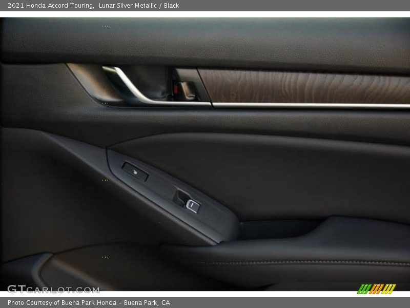 Lunar Silver Metallic / Black 2021 Honda Accord Touring