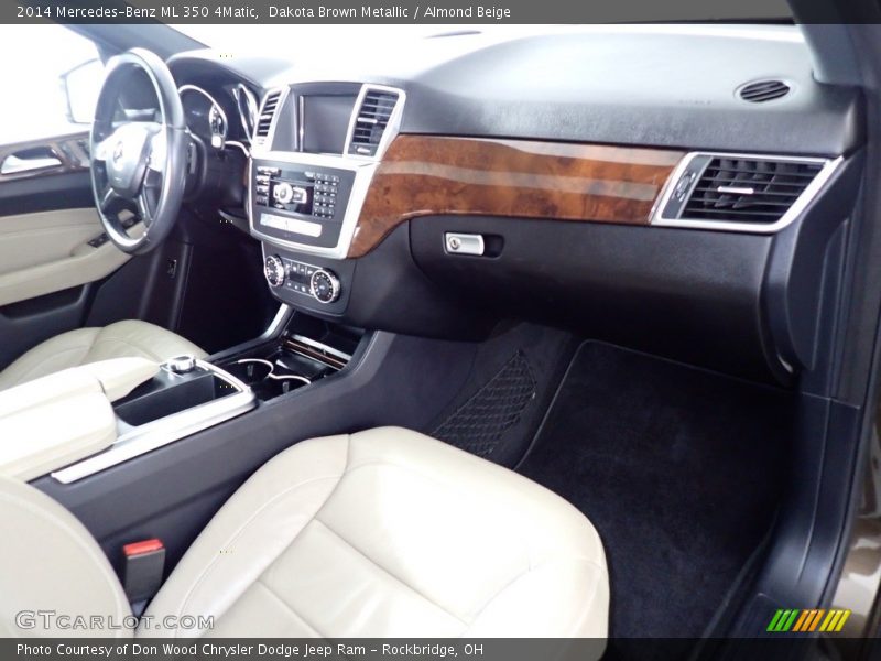 Dakota Brown Metallic / Almond Beige 2014 Mercedes-Benz ML 350 4Matic