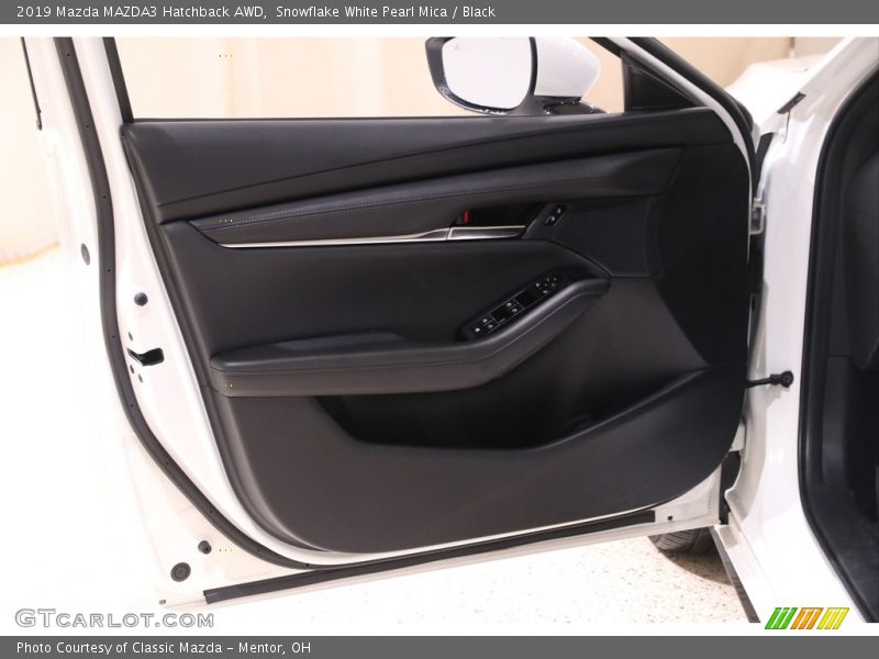 Snowflake White Pearl Mica / Black 2019 Mazda MAZDA3 Hatchback AWD