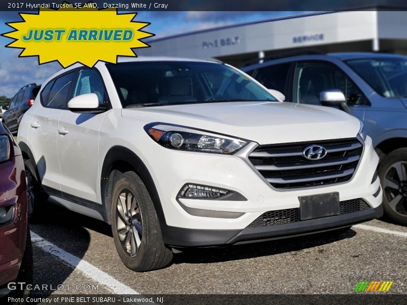 Dazzling White / Gray 2017 Hyundai Tucson SE AWD