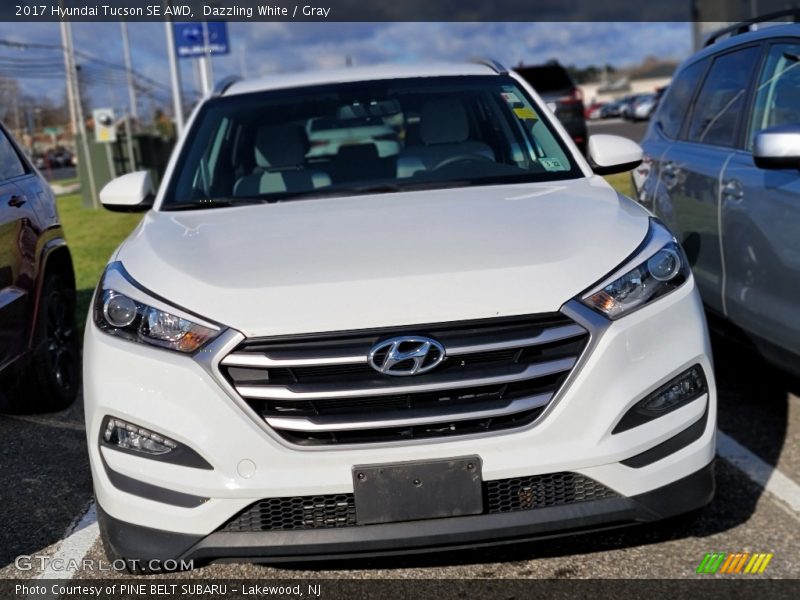 Dazzling White / Gray 2017 Hyundai Tucson SE AWD
