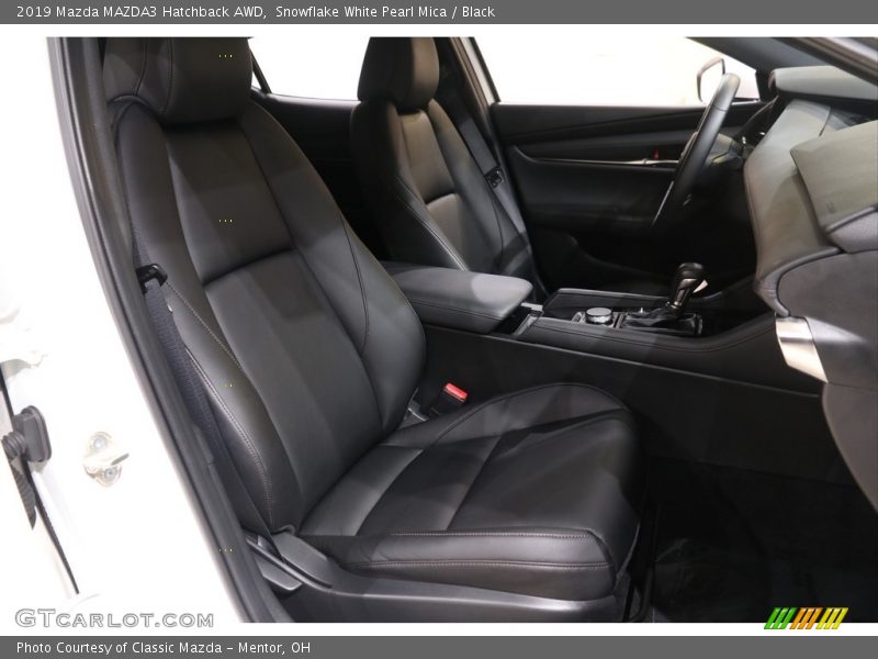 Snowflake White Pearl Mica / Black 2019 Mazda MAZDA3 Hatchback AWD