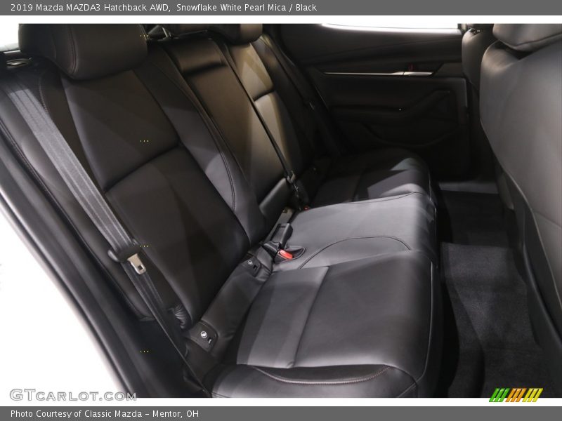 Snowflake White Pearl Mica / Black 2019 Mazda MAZDA3 Hatchback AWD