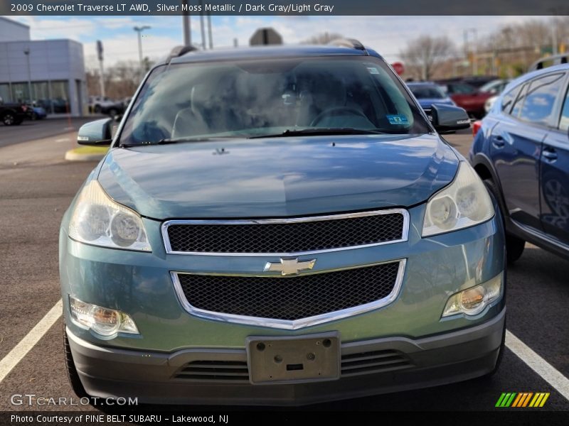 Silver Moss Metallic / Dark Gray/Light Gray 2009 Chevrolet Traverse LT AWD