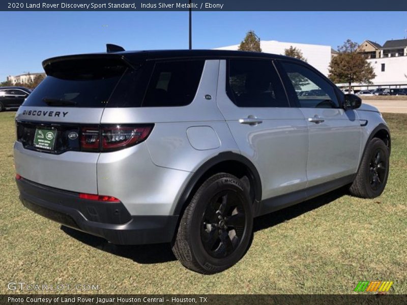 Indus Silver Metallic / Ebony 2020 Land Rover Discovery Sport Standard
