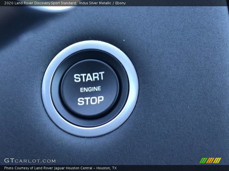 Indus Silver Metallic / Ebony 2020 Land Rover Discovery Sport Standard