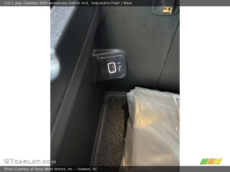 Snazzberry Pearl / Black 2021 Jeep Gladiator 80th Anniversary Edition 4x4