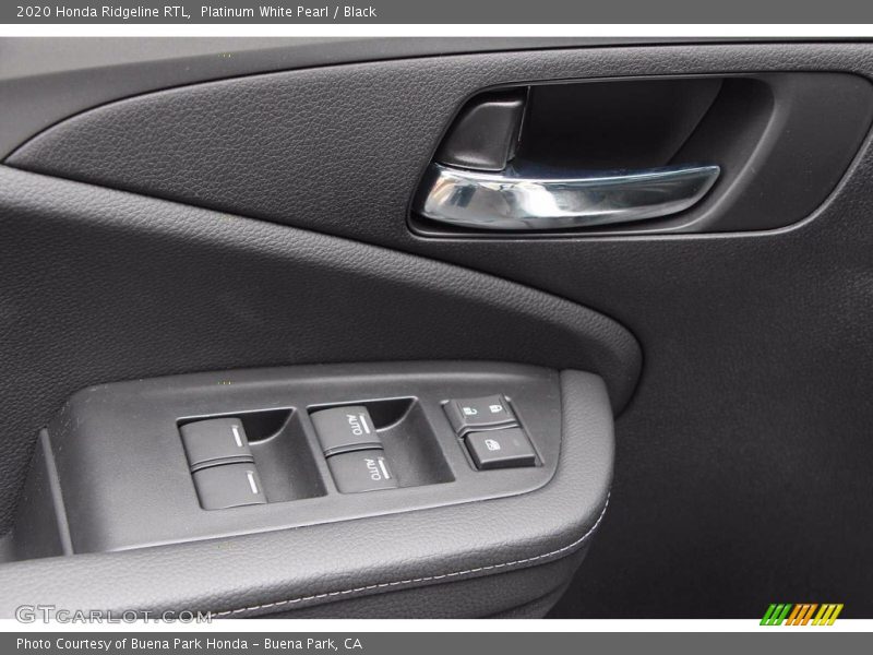 Platinum White Pearl / Black 2020 Honda Ridgeline RTL