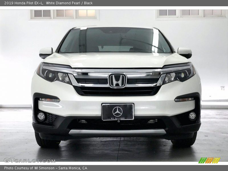 White Diamond Pearl / Black 2019 Honda Pilot EX-L