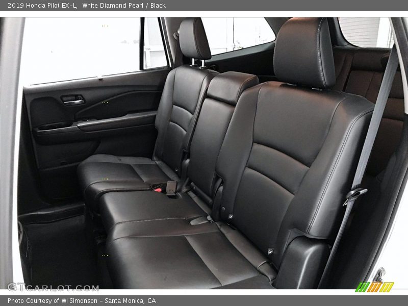 White Diamond Pearl / Black 2019 Honda Pilot EX-L