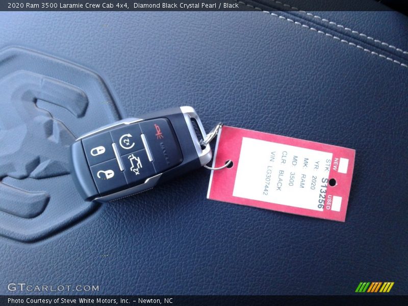 Diamond Black Crystal Pearl / Black 2020 Ram 3500 Laramie Crew Cab 4x4