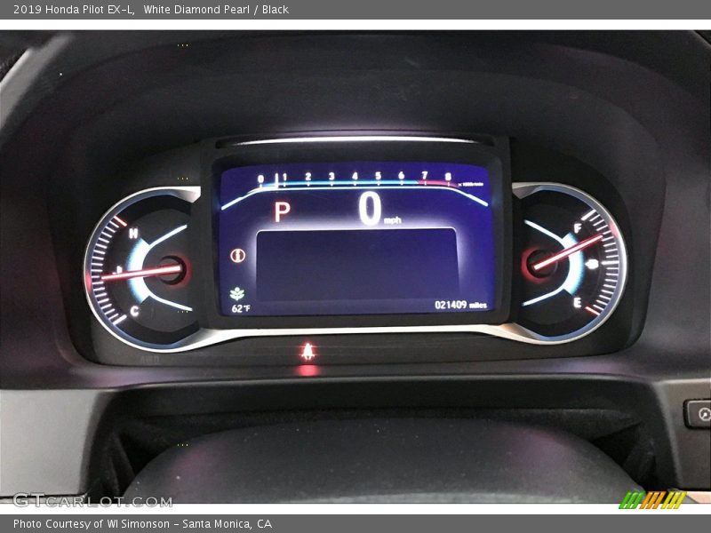 White Diamond Pearl / Black 2019 Honda Pilot EX-L