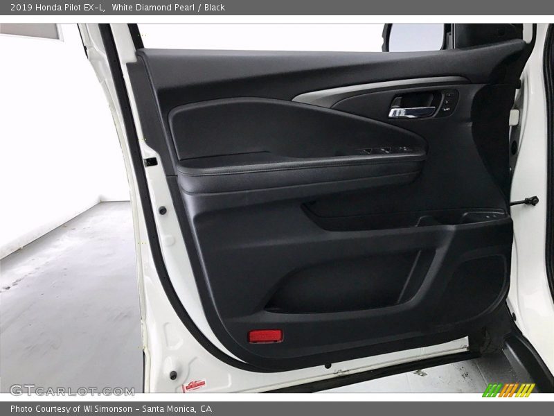 White Diamond Pearl / Black 2019 Honda Pilot EX-L