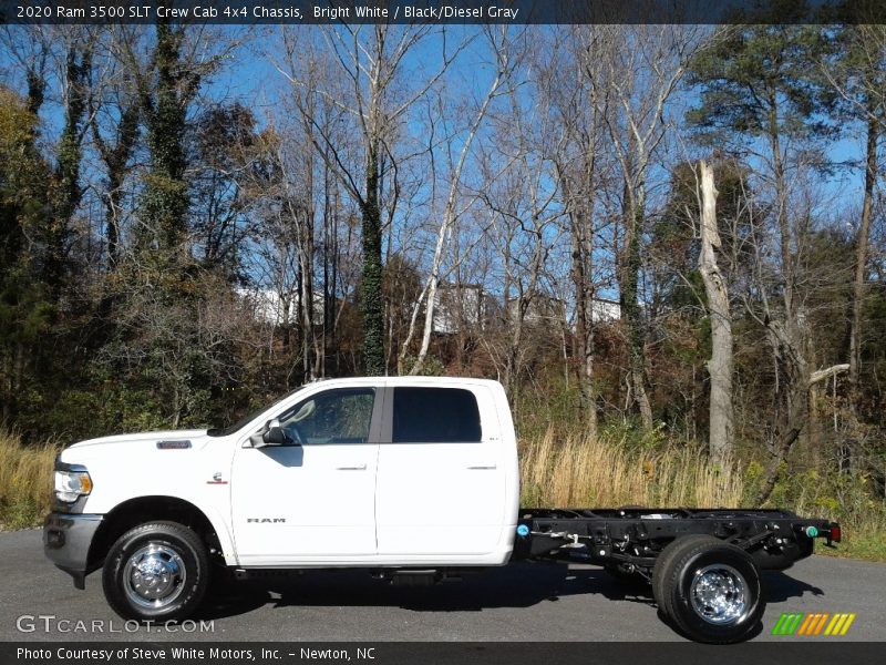 Bright White / Black/Diesel Gray 2020 Ram 3500 SLT Crew Cab 4x4 Chassis