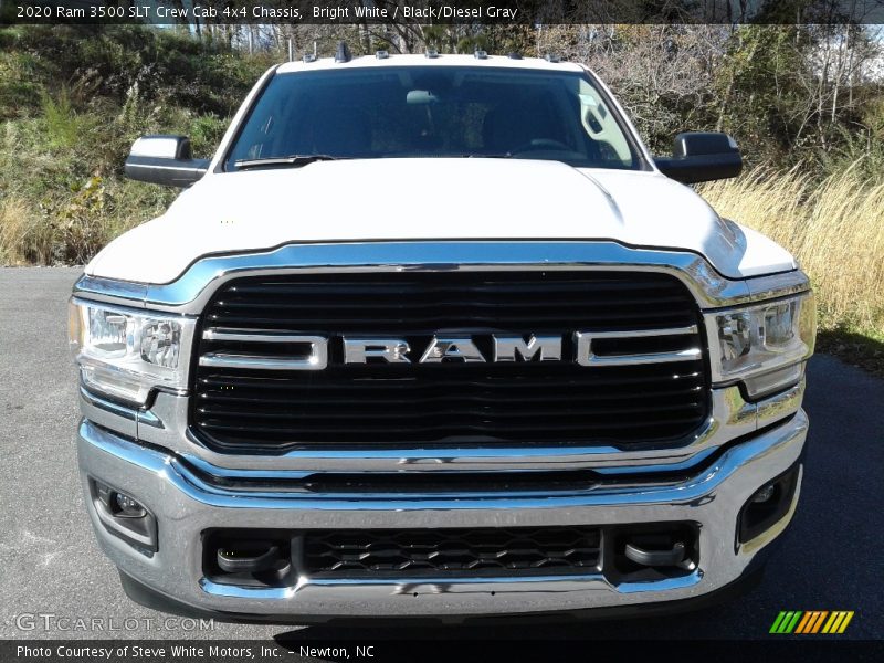 Bright White / Black/Diesel Gray 2020 Ram 3500 SLT Crew Cab 4x4 Chassis