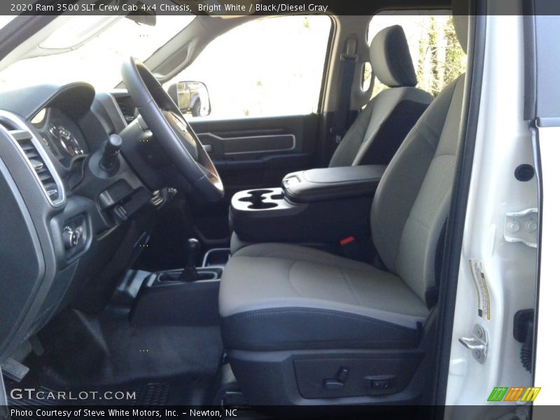 Bright White / Black/Diesel Gray 2020 Ram 3500 SLT Crew Cab 4x4 Chassis