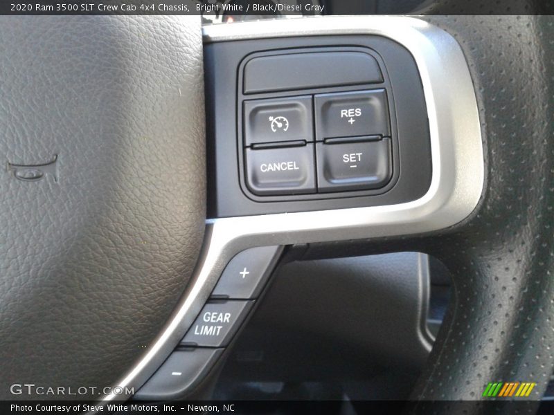 Bright White / Black/Diesel Gray 2020 Ram 3500 SLT Crew Cab 4x4 Chassis