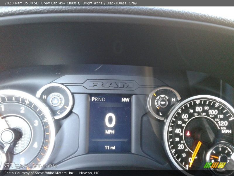  2020 3500 SLT Crew Cab 4x4 Chassis SLT Crew Cab 4x4 Chassis Gauges