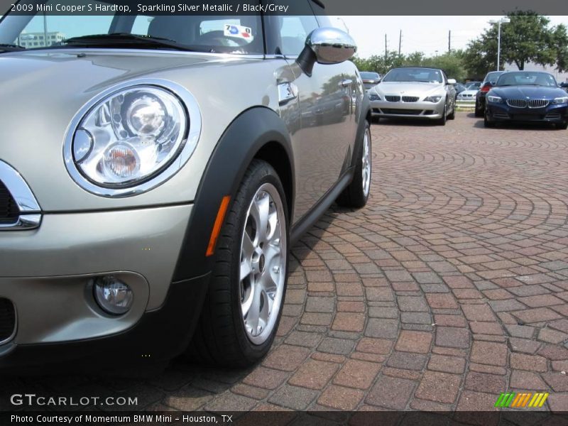 Sparkling Silver Metallic / Black/Grey 2009 Mini Cooper S Hardtop