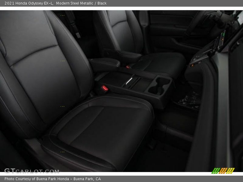 Modern Steel Metallic / Black 2021 Honda Odyssey EX-L