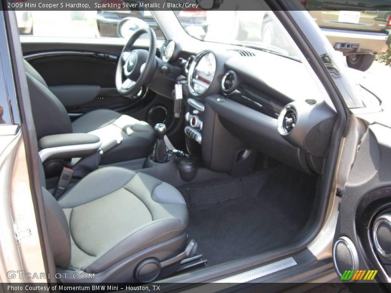 Sparkling Silver Metallic / Black/Grey 2009 Mini Cooper S Hardtop