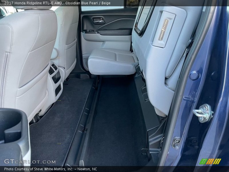 Obsidian Blue Pearl / Beige 2017 Honda Ridgeline RTL-E AWD