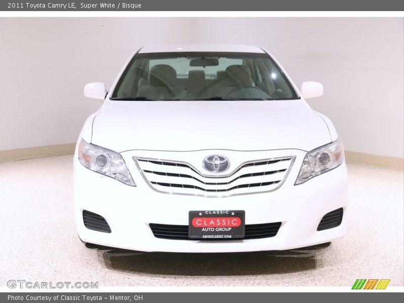 Super White / Bisque 2011 Toyota Camry LE