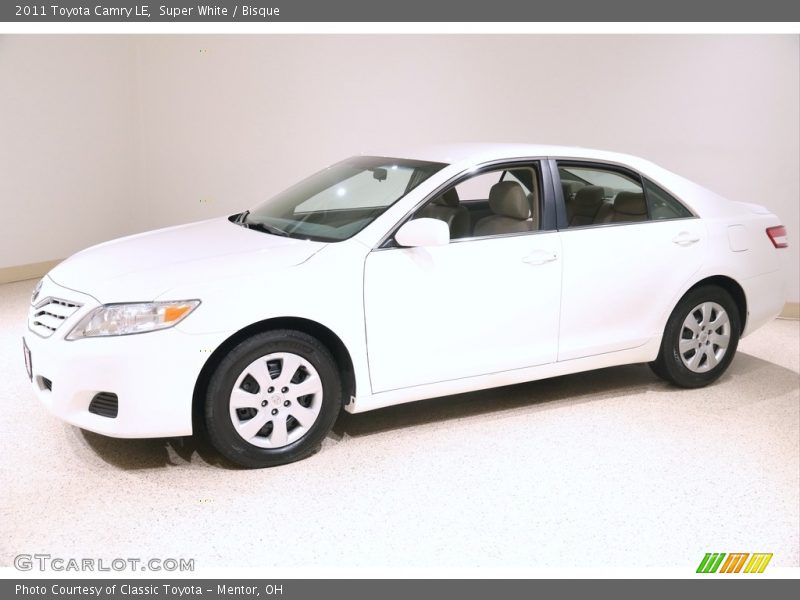 Super White / Bisque 2011 Toyota Camry LE