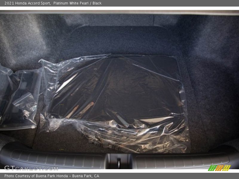 Platinum White Pearl / Black 2021 Honda Accord Sport