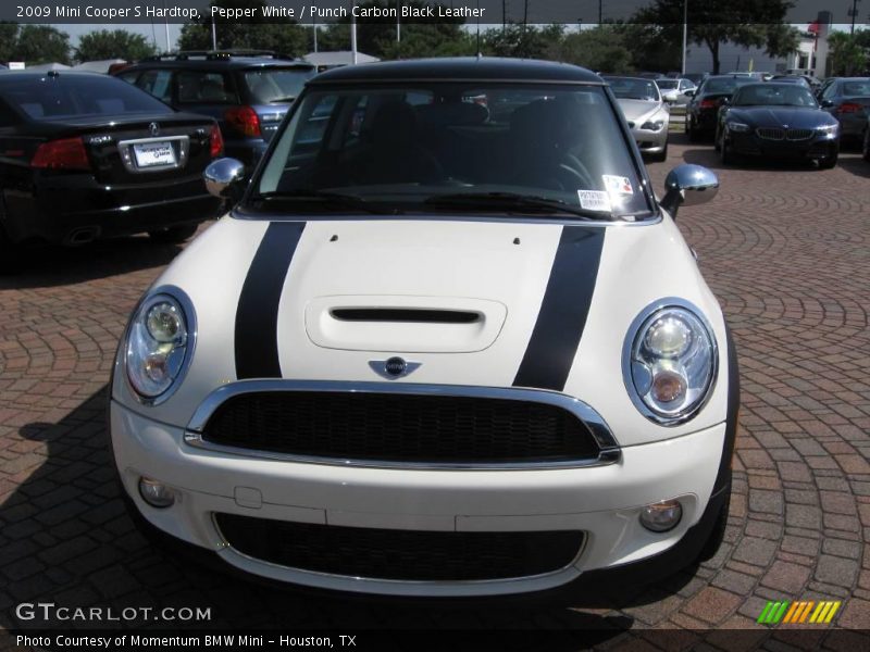 Pepper White / Punch Carbon Black Leather 2009 Mini Cooper S Hardtop
