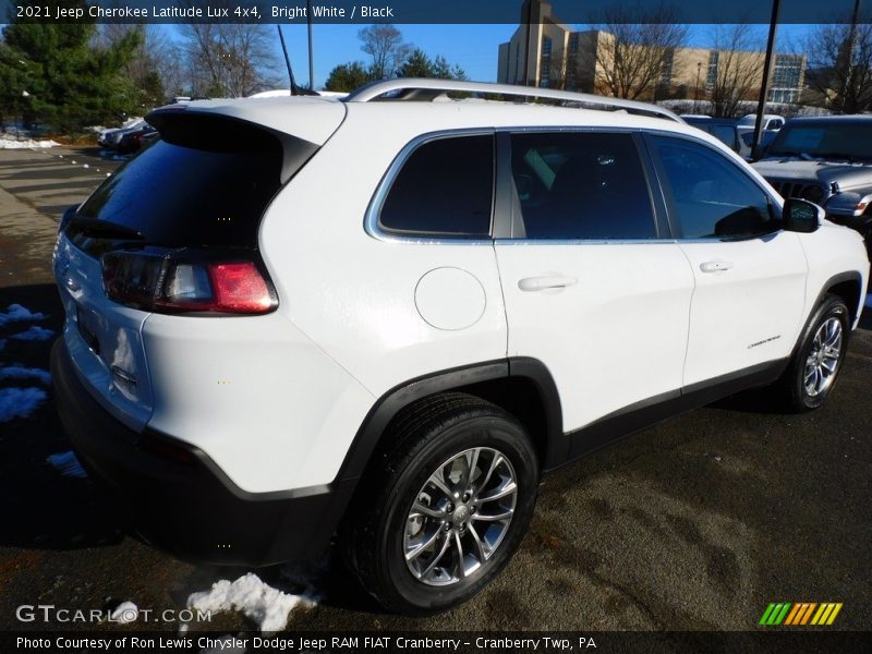 Bright White / Black 2021 Jeep Cherokee Latitude Lux 4x4