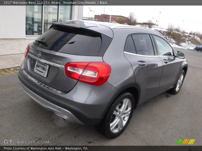 Mountain Grey Metallic / Black 2017 Mercedes-Benz GLA 250 4Matic