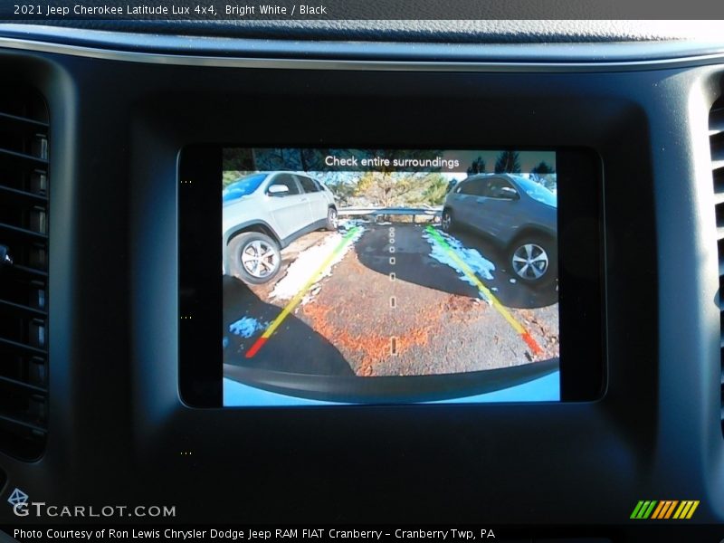 Bright White / Black 2021 Jeep Cherokee Latitude Lux 4x4