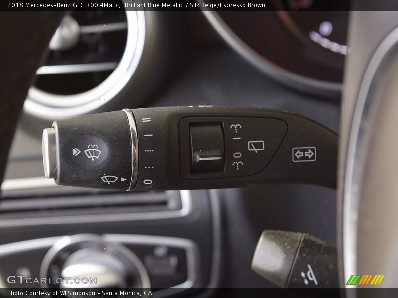 Brilliant Blue Metallic / Silk Beige/Espresso Brown 2018 Mercedes-Benz GLC 300 4Matic