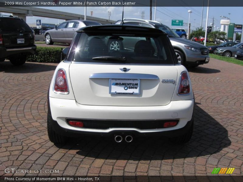 Pepper White / Punch Carbon Black Leather 2009 Mini Cooper S Hardtop