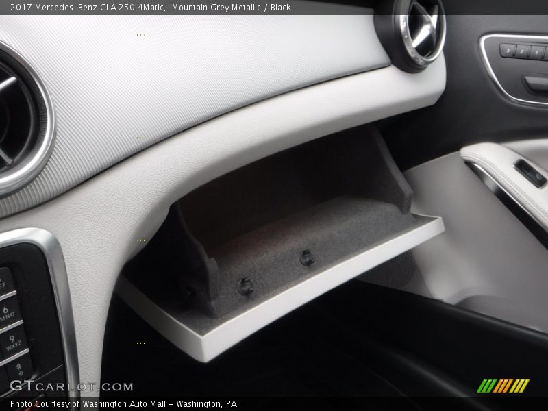 Mountain Grey Metallic / Black 2017 Mercedes-Benz GLA 250 4Matic