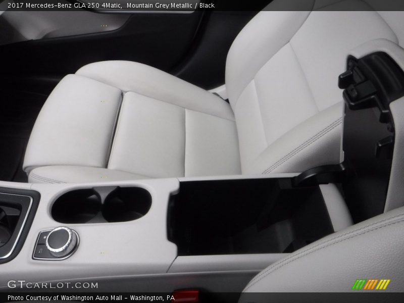 Mountain Grey Metallic / Black 2017 Mercedes-Benz GLA 250 4Matic