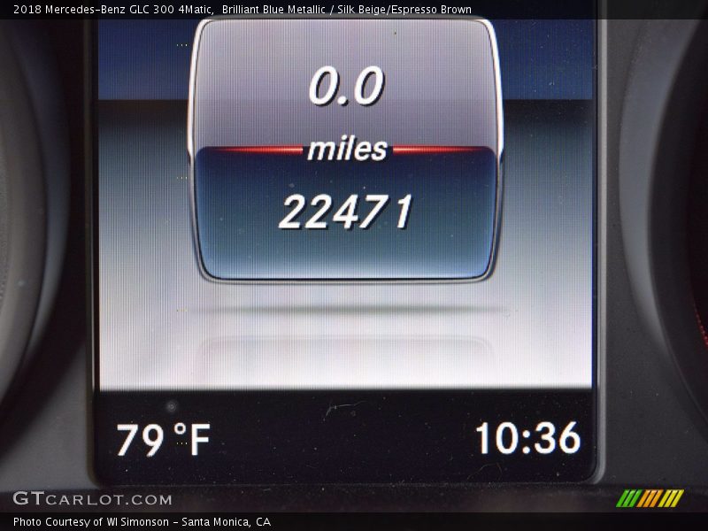 Brilliant Blue Metallic / Silk Beige/Espresso Brown 2018 Mercedes-Benz GLC 300 4Matic