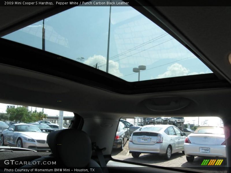 Pepper White / Punch Carbon Black Leather 2009 Mini Cooper S Hardtop