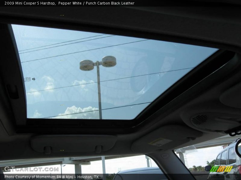 Pepper White / Punch Carbon Black Leather 2009 Mini Cooper S Hardtop