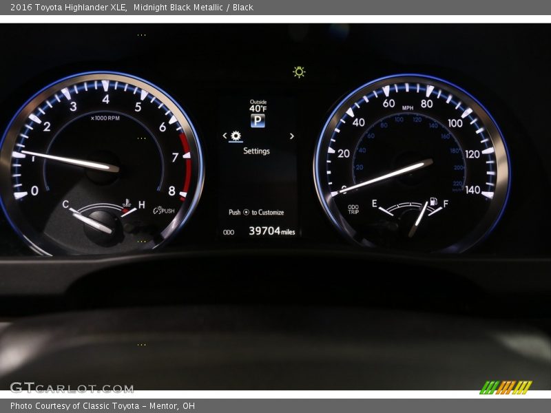 Midnight Black Metallic / Black 2016 Toyota Highlander XLE