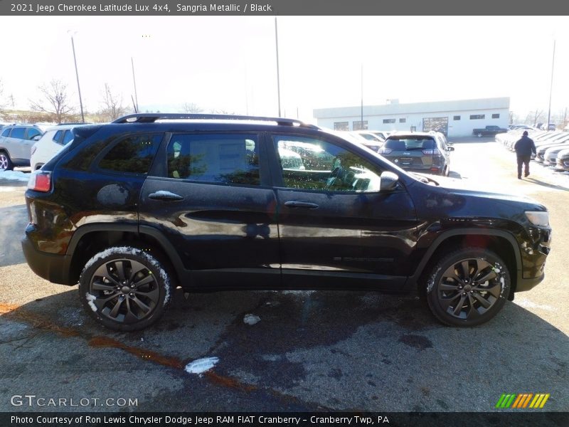 Sangria Metallic / Black 2021 Jeep Cherokee Latitude Lux 4x4