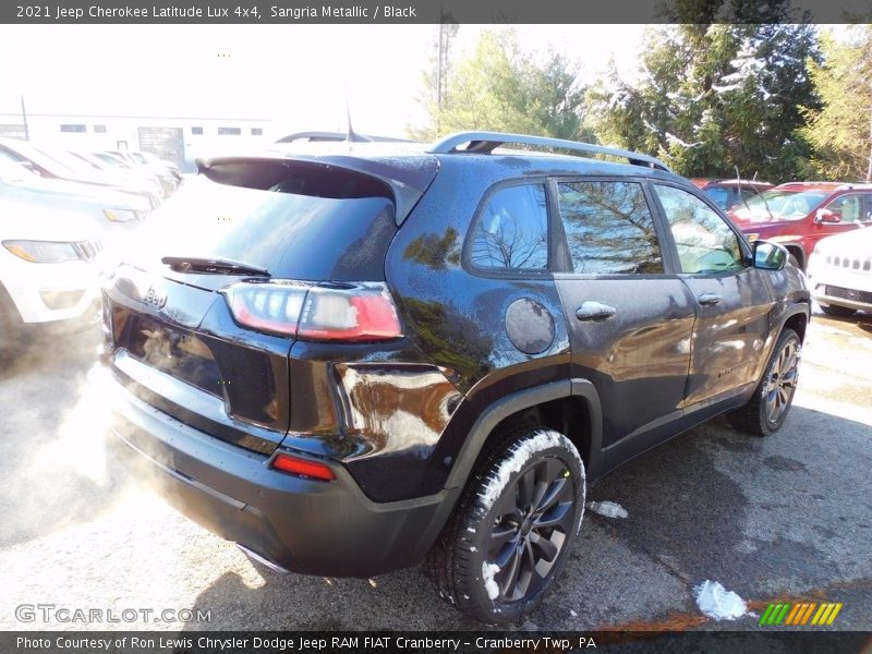 Sangria Metallic / Black 2021 Jeep Cherokee Latitude Lux 4x4